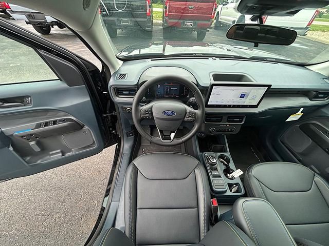 New 2025 Ford Maverick Lobo image 21