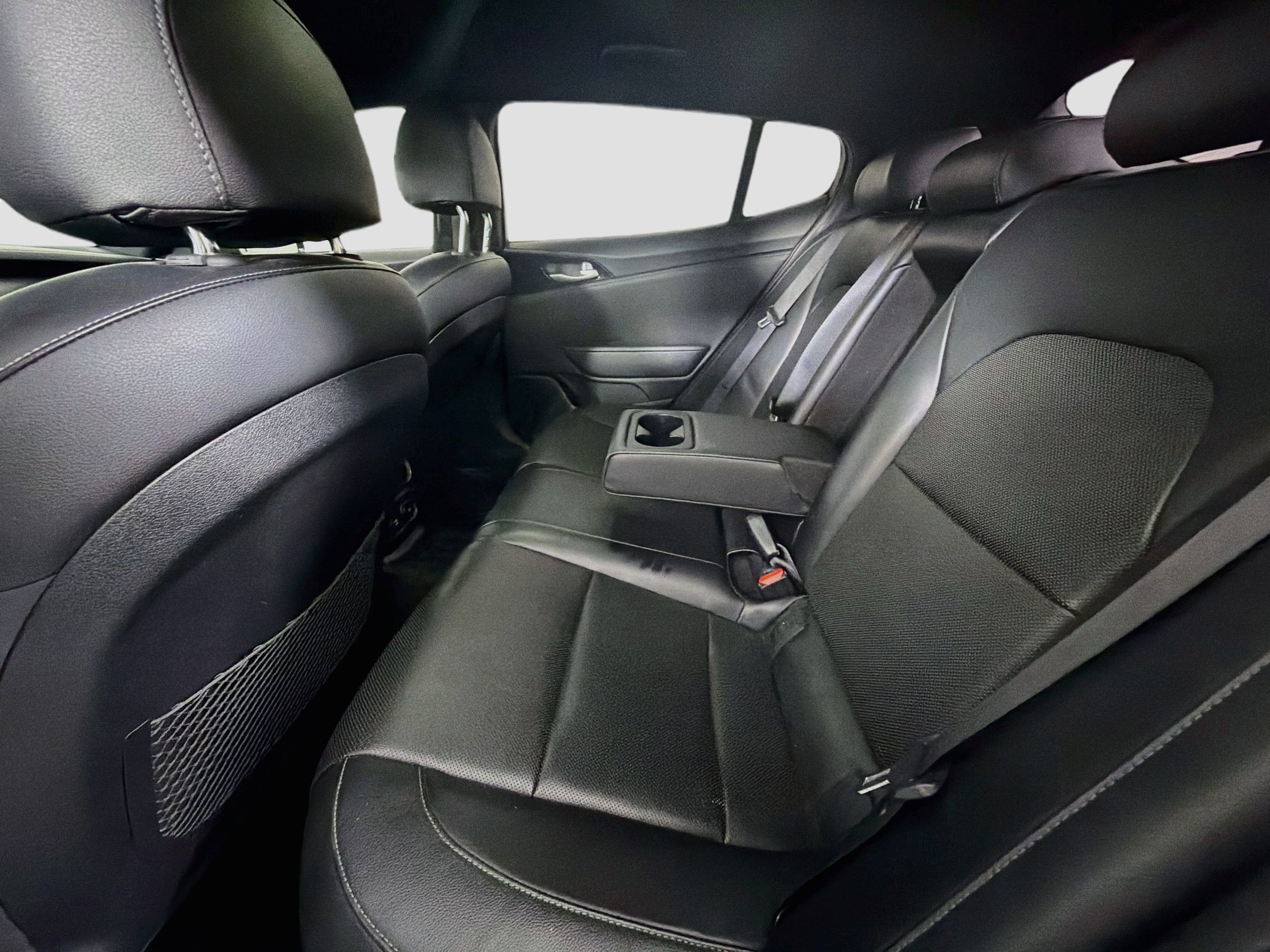 Used 2020 Kia Stinger GT-Line RWD image 26