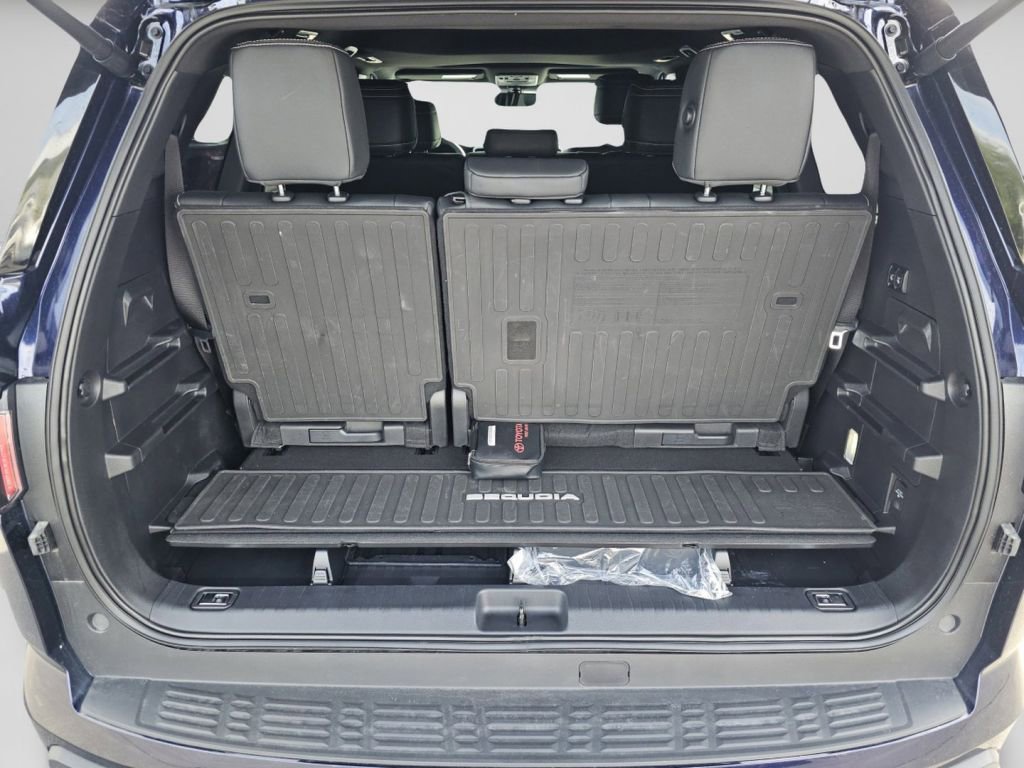 Used 2026 Toyota Sequoia SR5 w/ SR5 Premium Package AWD/4WD image 31