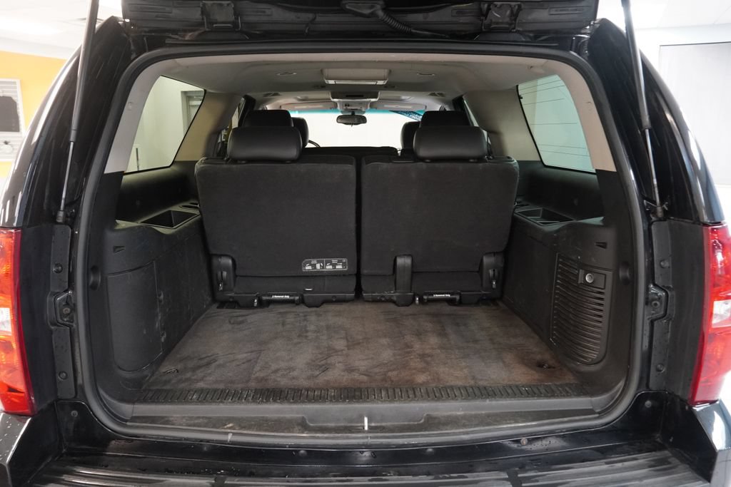 Used 2012 Chevrolet Suburban LT AWD/4WD image 12