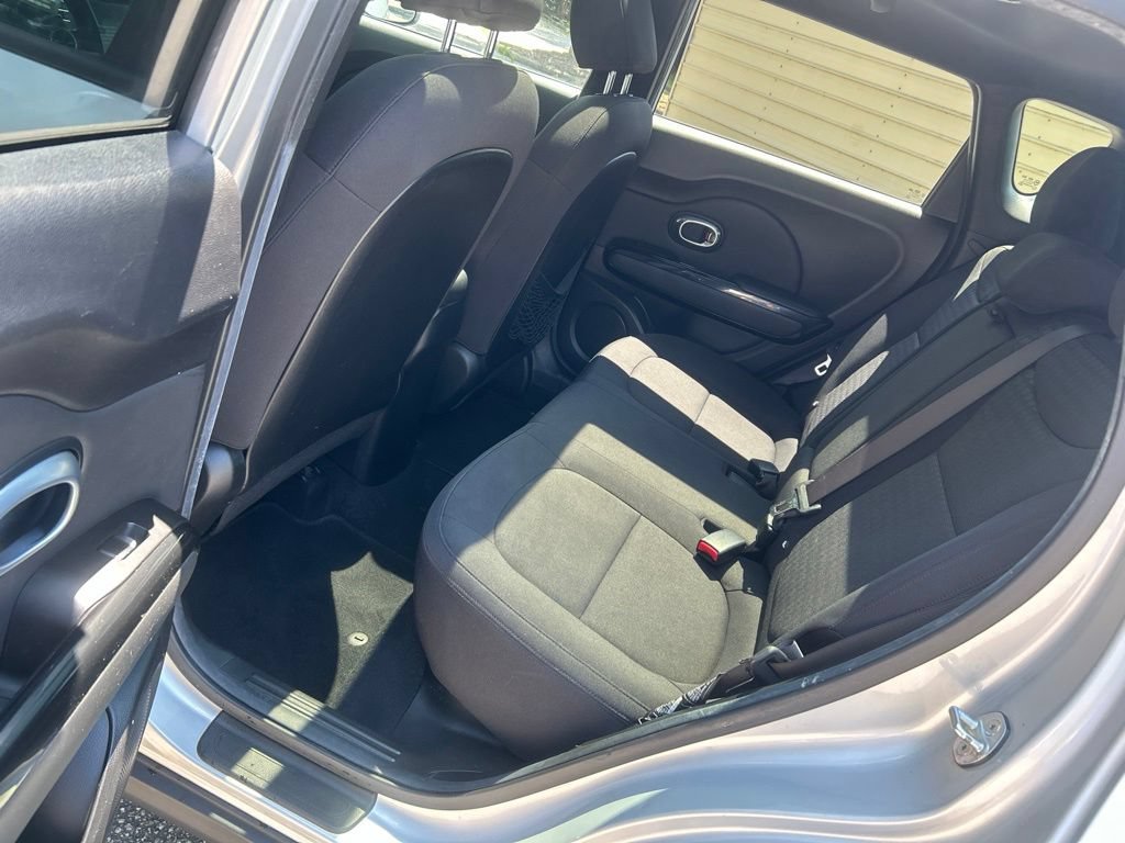 Used 2014 Kia Soul ! w/ Sun & Sound Package FWD image 27