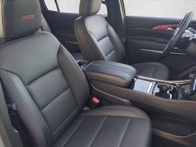 Used 2025 Chevrolet Traverse Z71 AWD/4WD image 22