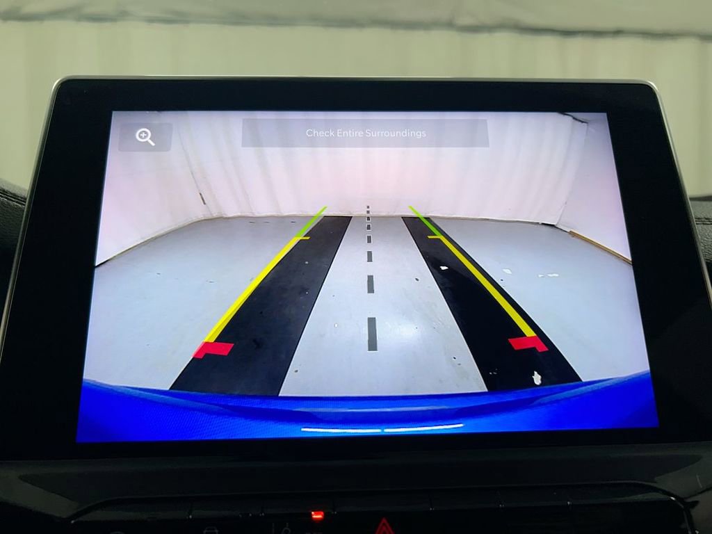 Used 2024 Jeep Compass Latitude w/ Convenience Group image 15