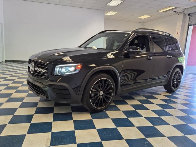 Used 2021 Mercedes-Benz GLB 250 image 3
