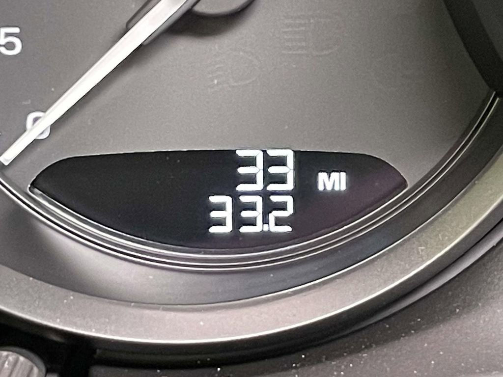 New 2025 Porsche Macan image 47