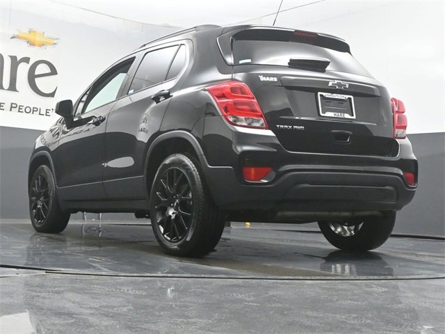 Used 2022 Chevrolet Trax LT w/ Midnight Edition image 5
