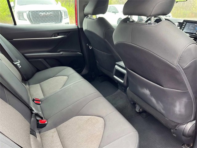 Used 2023 Toyota Camry LE image 18