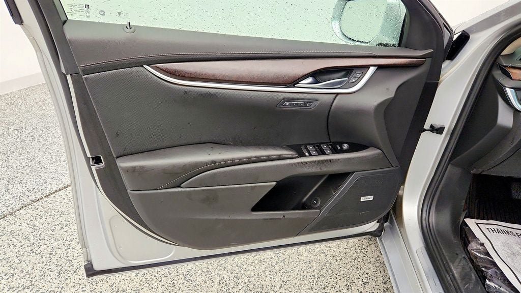 Used 2019 Cadillac XTS Luxury w/ Driver Awareness Package FWD image 11
