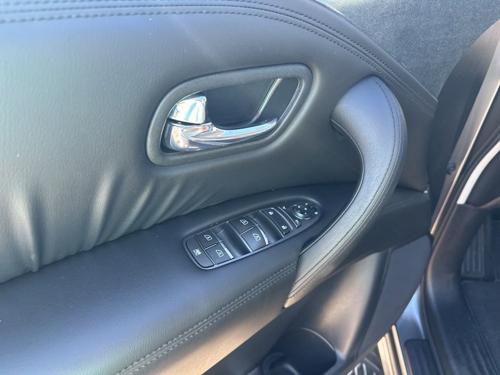 Used 2024 Nissan Armada SV w/ Cargo Package image 14