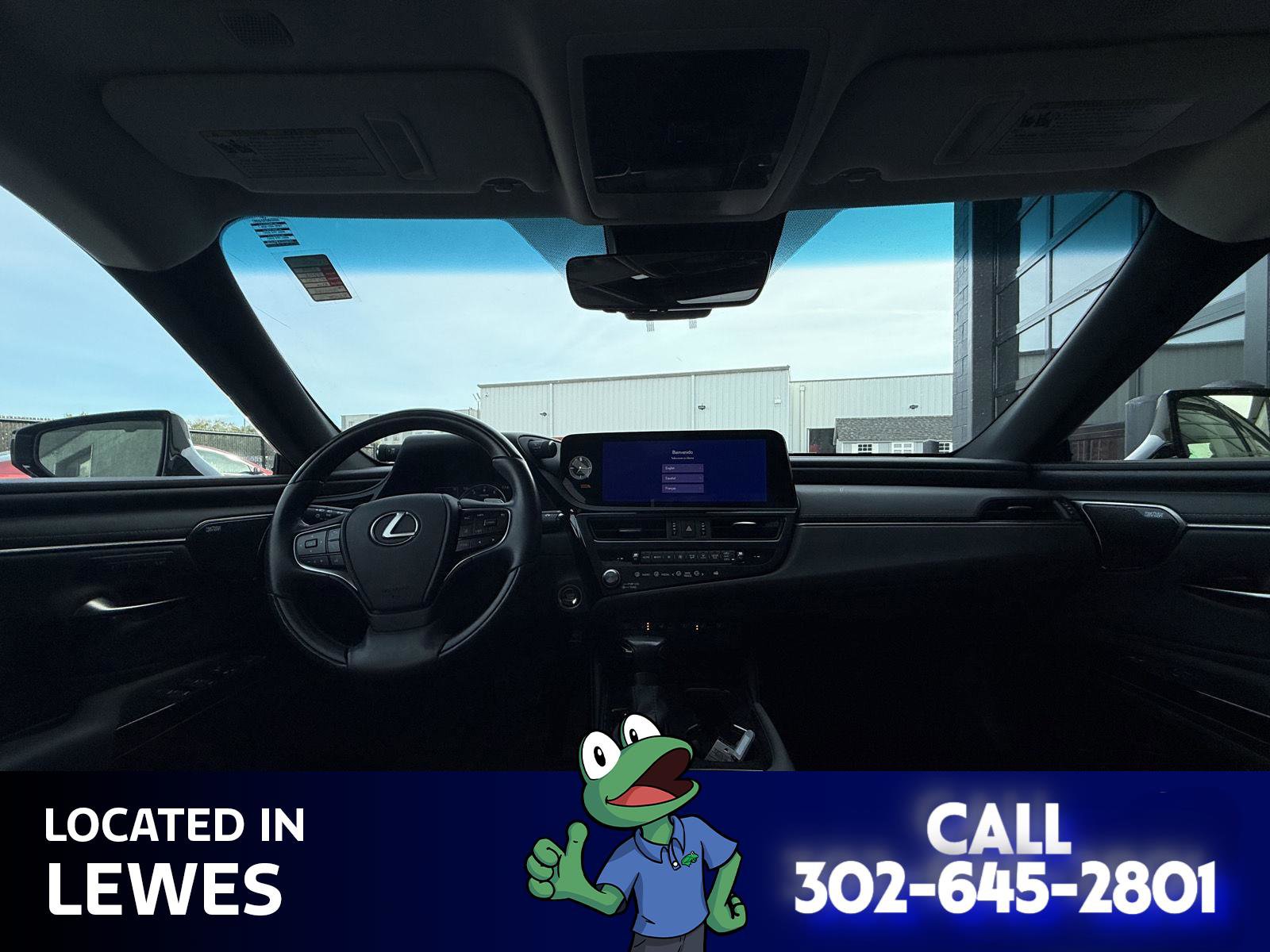 Used 2023 Lexus ES 350 Ultra Luxury image 11