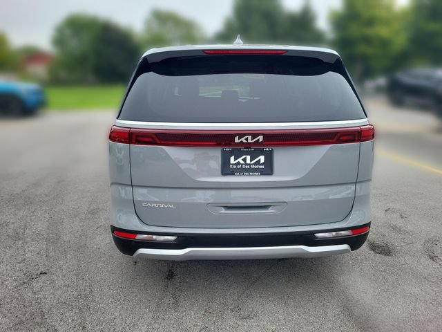 Certified 2024 Kia Carnival EX FWD image 4