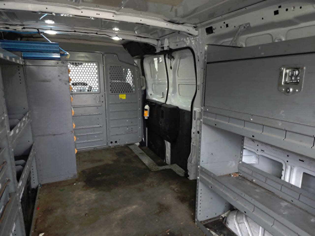 Used 2018 Ford Transit 250 148 Low Roof RWD image 25