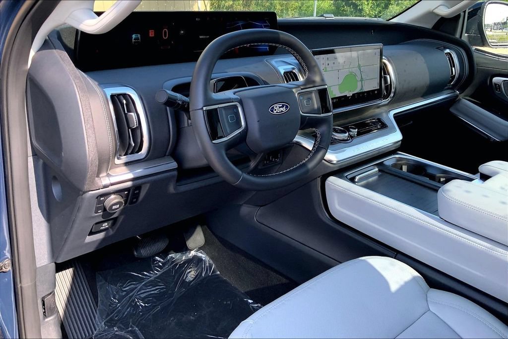 New 2027 Ford Expedition Platinum AWD/4WD image 6