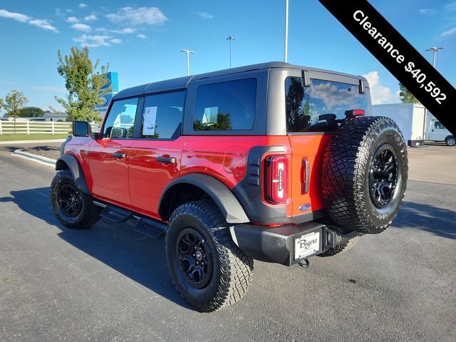 Used 2023 Ford Bronco Wildtrak image 6