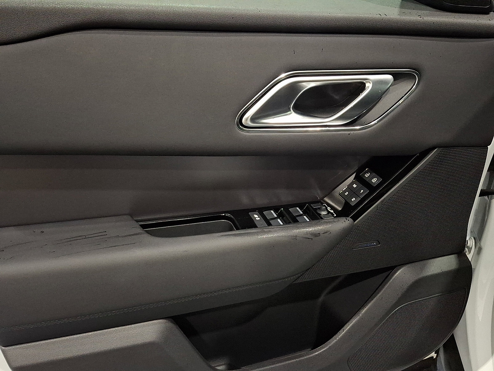 Certified 2026 Land Rover Range Rover Velar S image 11