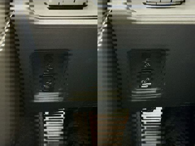 Used 2023 Chevrolet Corvette Z06 w/ Engine Appearance Package image 11