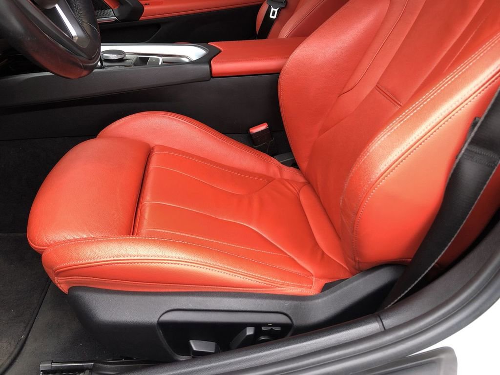 Used 2019 BMW Z4 sDrive30i w/ Convenience Package RWD image 21