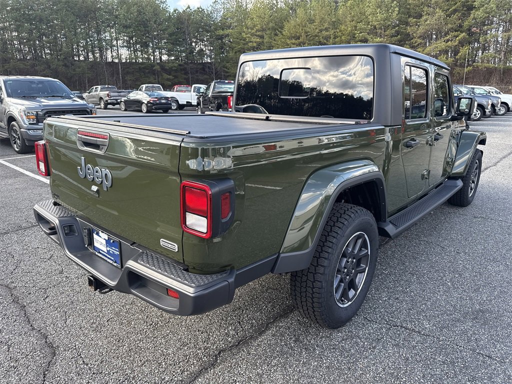 Used 2022 Jeep Gladiator Overland w/ Popular Equipment Package image 7