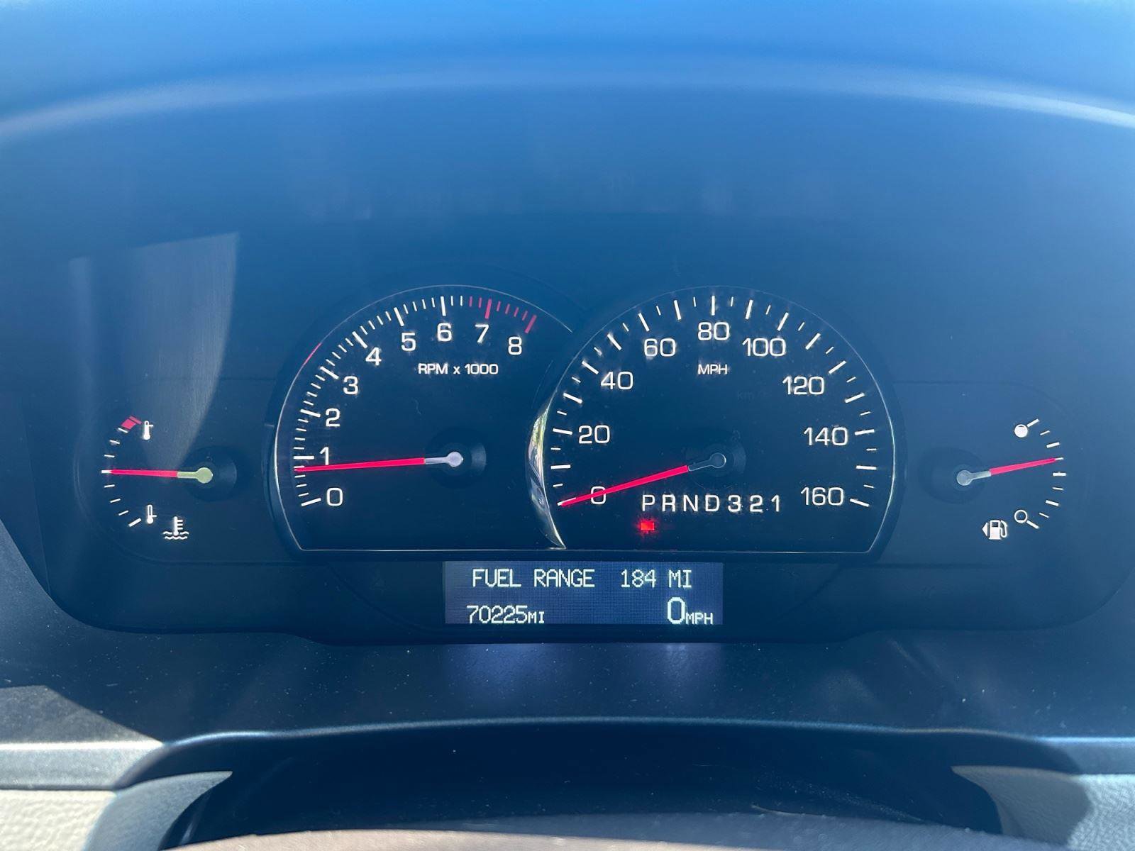 Used 2010 Cadillac DTS FWD image 17