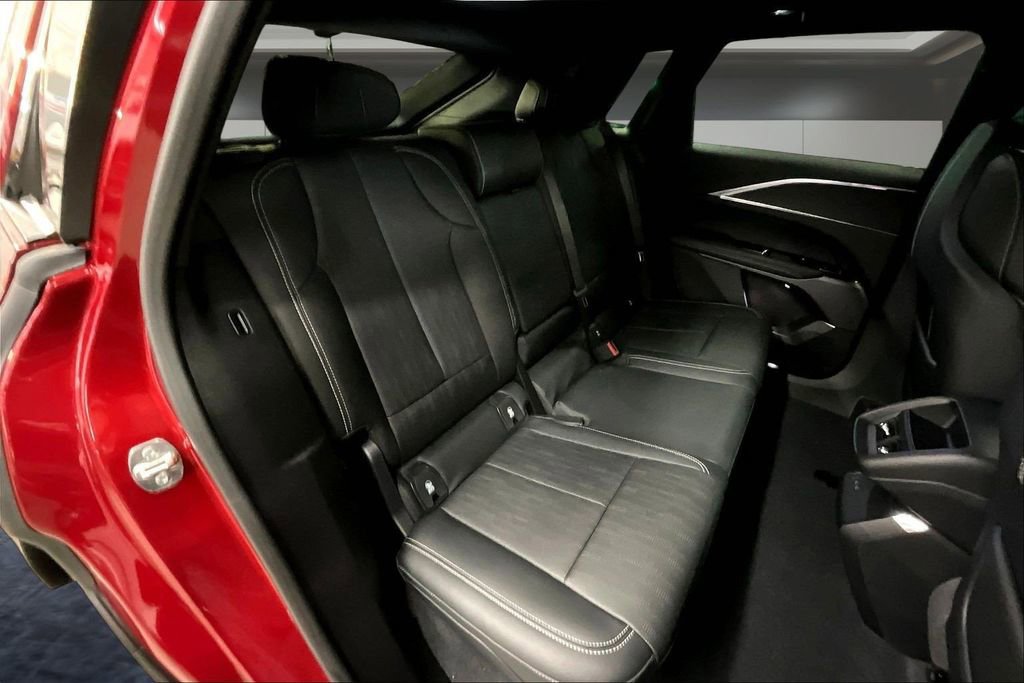 Certified 2024 Cadillac Lyriq Sport AWD/4WD image 25