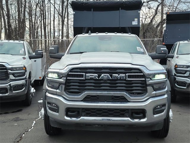 New 2026 RAM 5500 Tradesman w/ Chrome Appearance Group image 2
