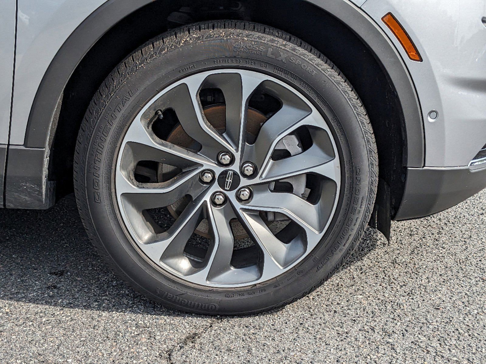 Certified 2023 Lincoln Nautilus Reserve w/ Equipment Group 201A image 13