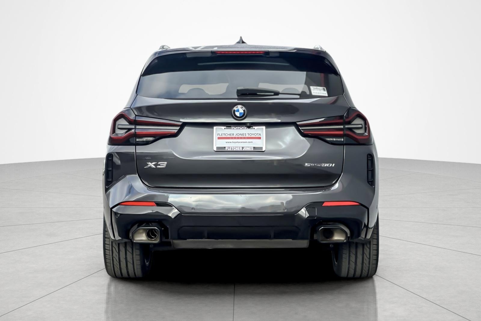 Used 2024 BMW X3 sDrive30i w/ M Sport Package image 4