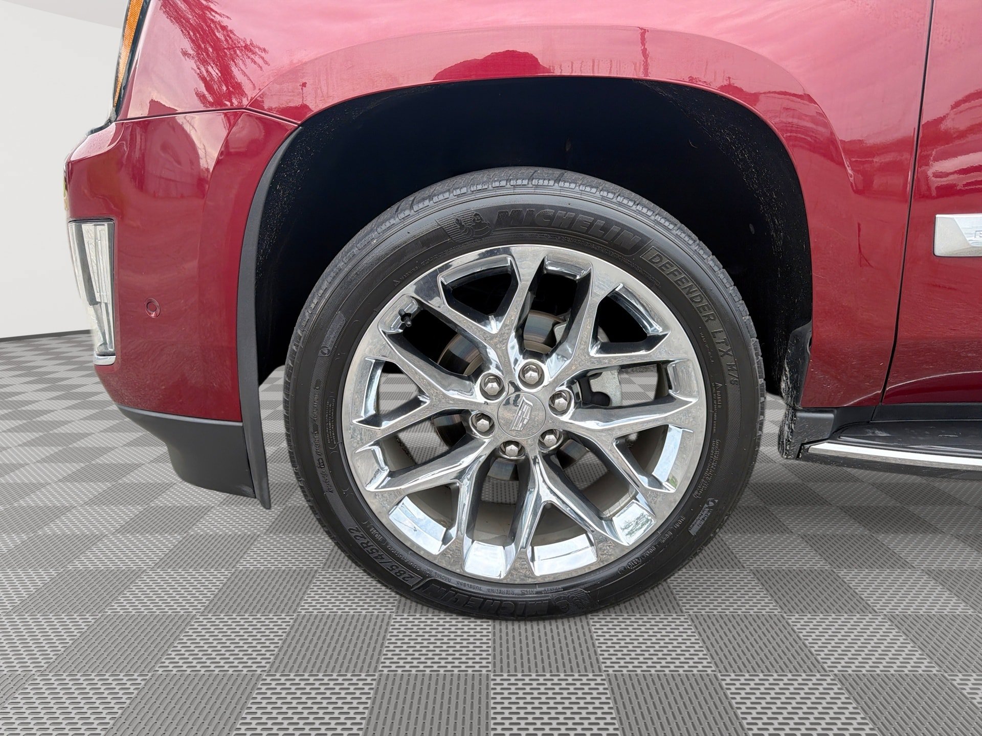 Used 2018 Cadillac Escalade Luxury RWD image 19