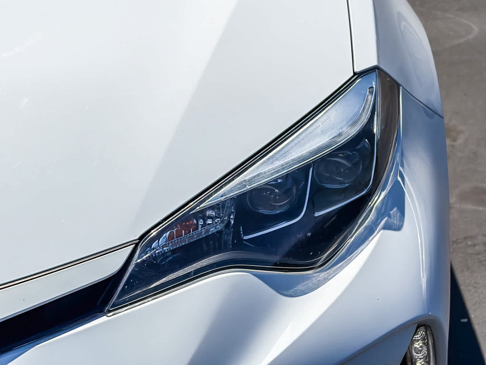 Used 2019 Toyota Corolla SE FWD image 7
