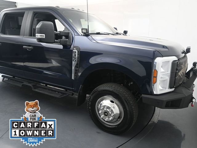 Used 2024 Ford F350 XL AWD/4WD image 1