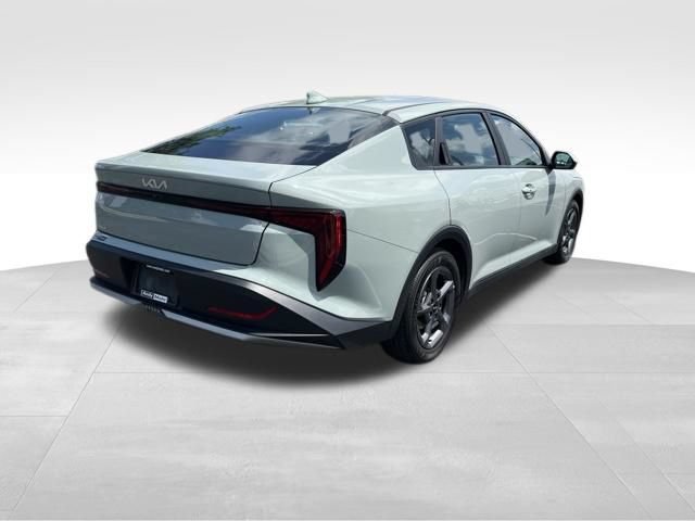 Certified 2025 Kia K4 FWD image 8