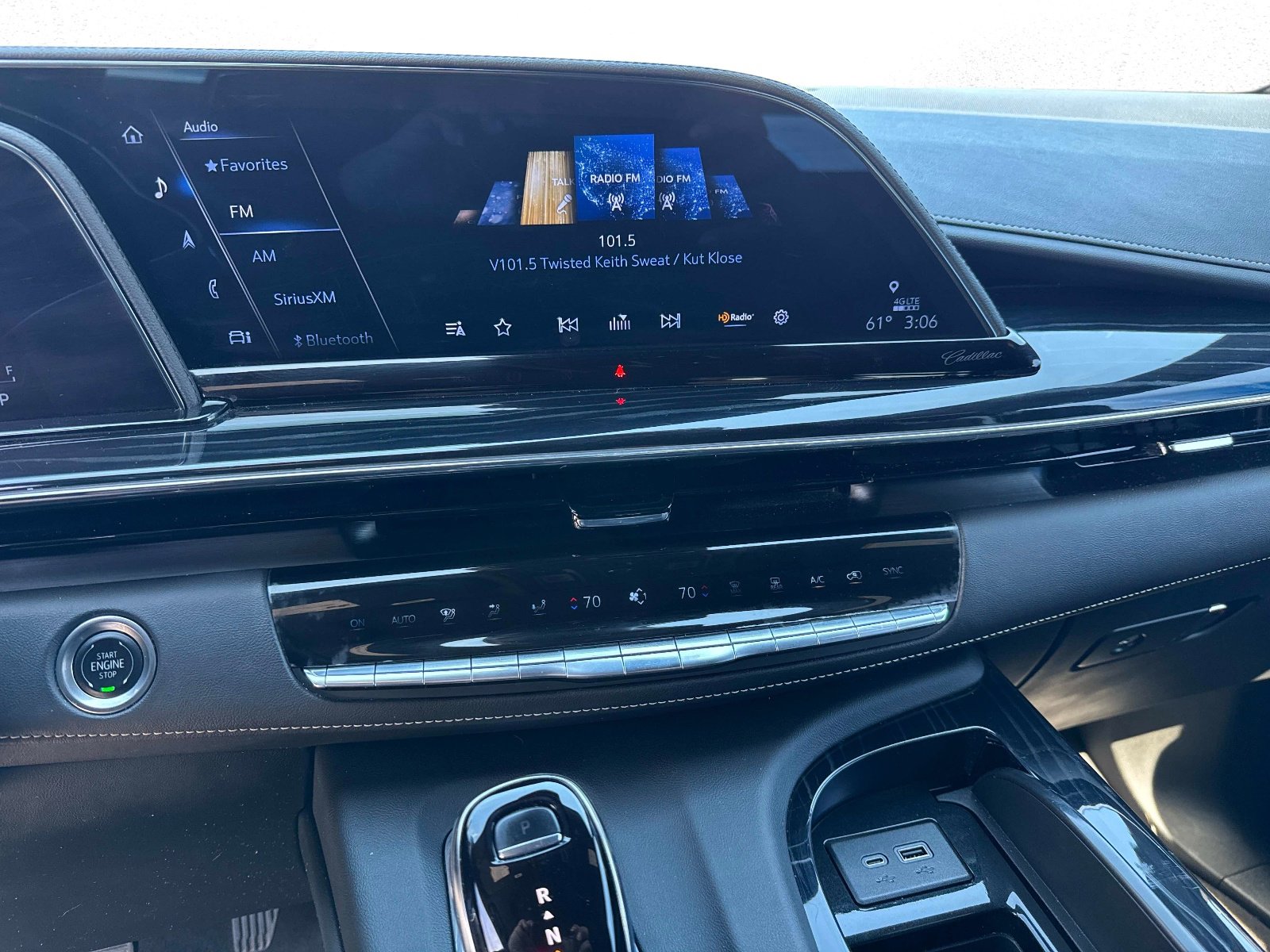 Used 2024 Cadillac Escalade Sport image 27