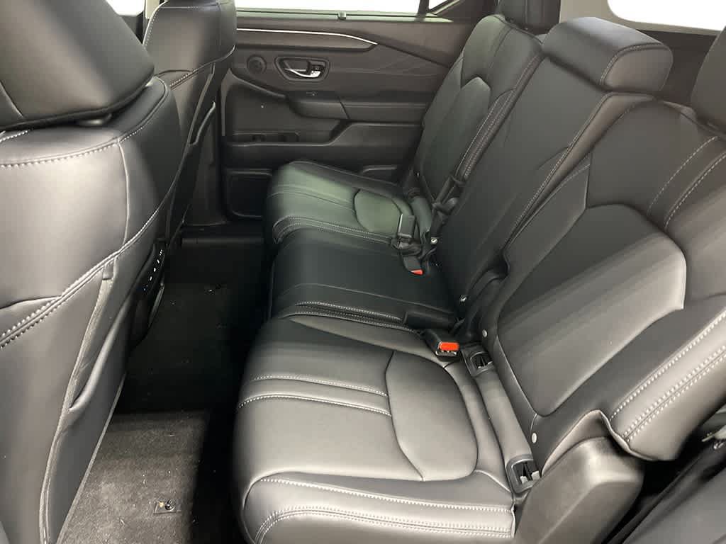 New 2026 Honda Pilot Touring image 25
