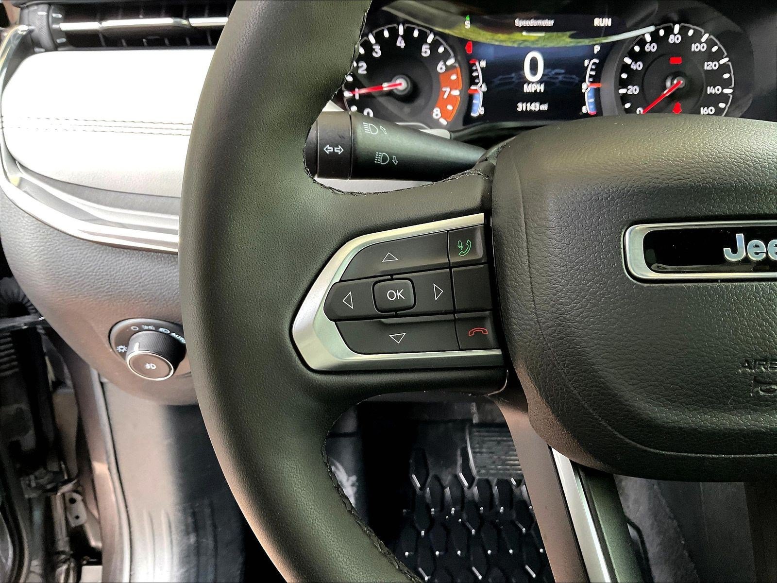 Used 2023 Jeep Compass Limited w/ Elite Group AWD/4WD image 11