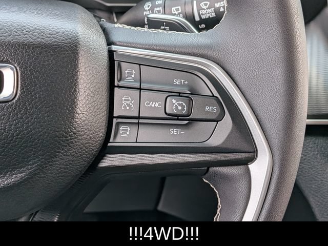 Used 2023 Jeep Grand Cherokee Laredo AWD/4WD image 27