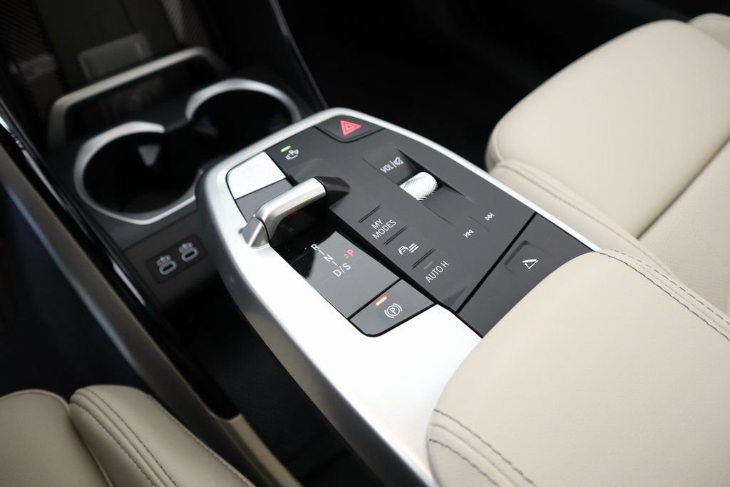 New 2025 BMW X1 xDrive28i AWD/4WD image 10