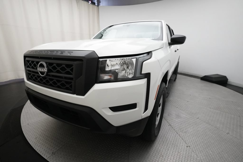 Used 2022 Nissan Frontier S w/ Technology Package AWD/4WD image 12