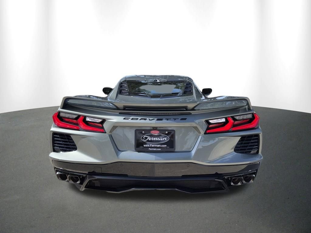 Used 2022 Chevrolet Corvette Stingray Preferred Cpe w/ Z51 Performance Package RWD image 15