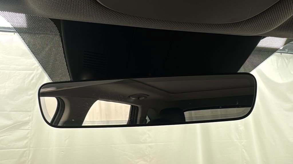 Used 2025 Kia Sorento SX image 33