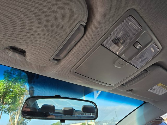 Used 2016 Hyundai Elantra Sport image 37