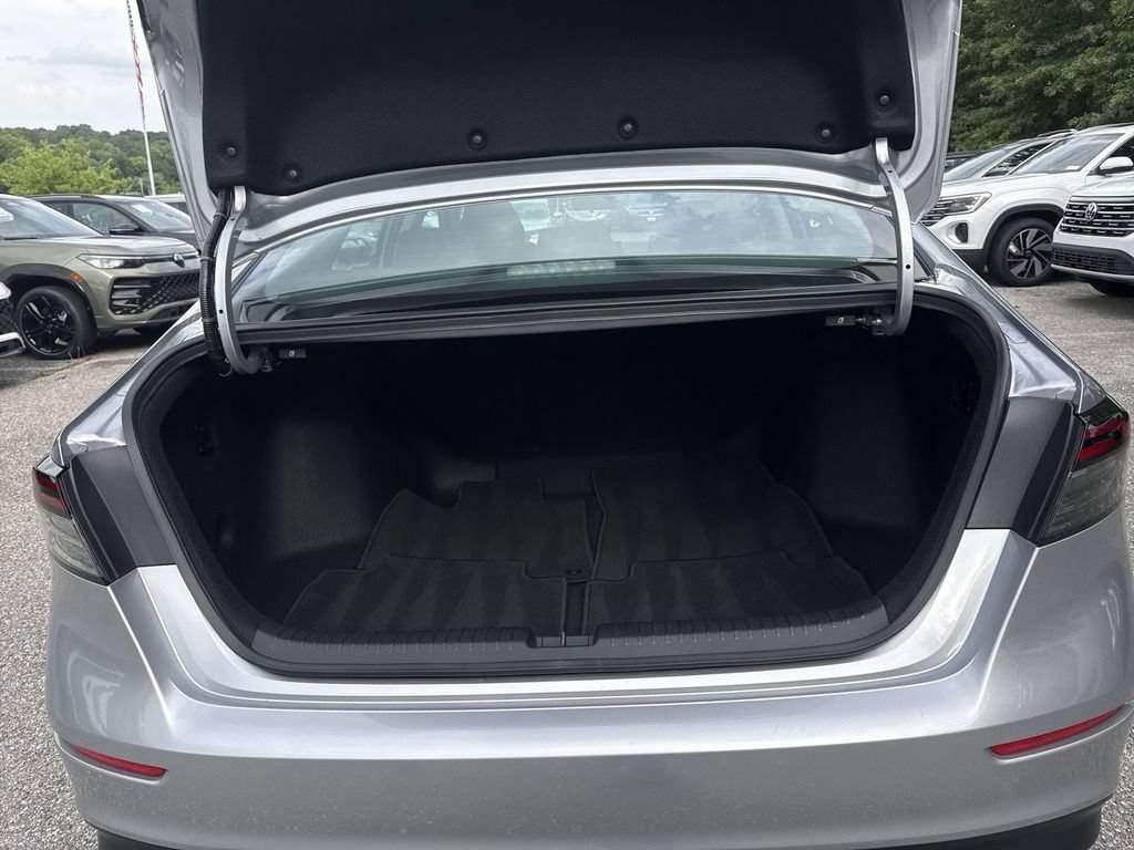 Certified 2025 Honda Accord SE image 20