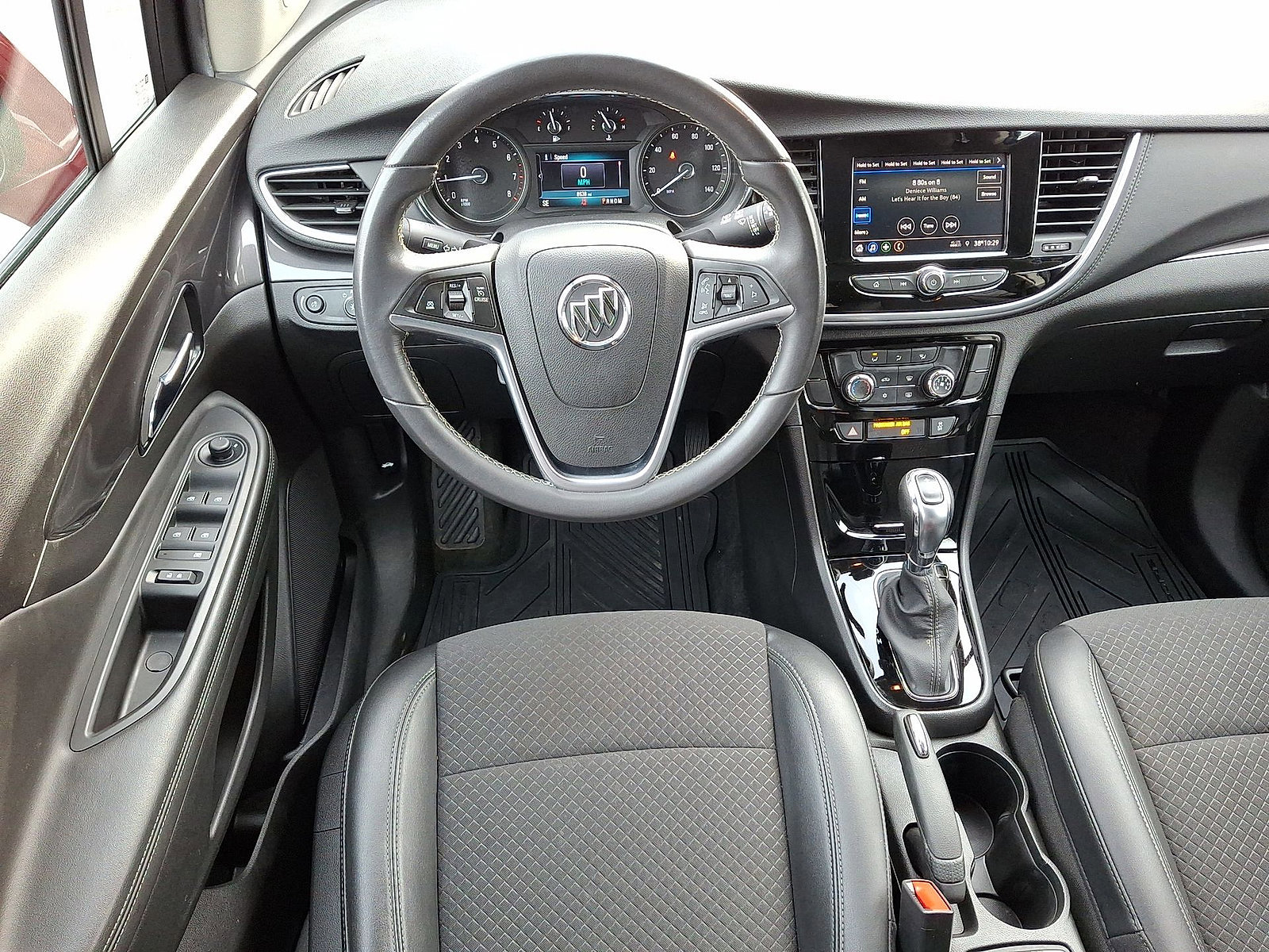 Certified 2022 Buick Encore Preferred w/ Safety Package image 20