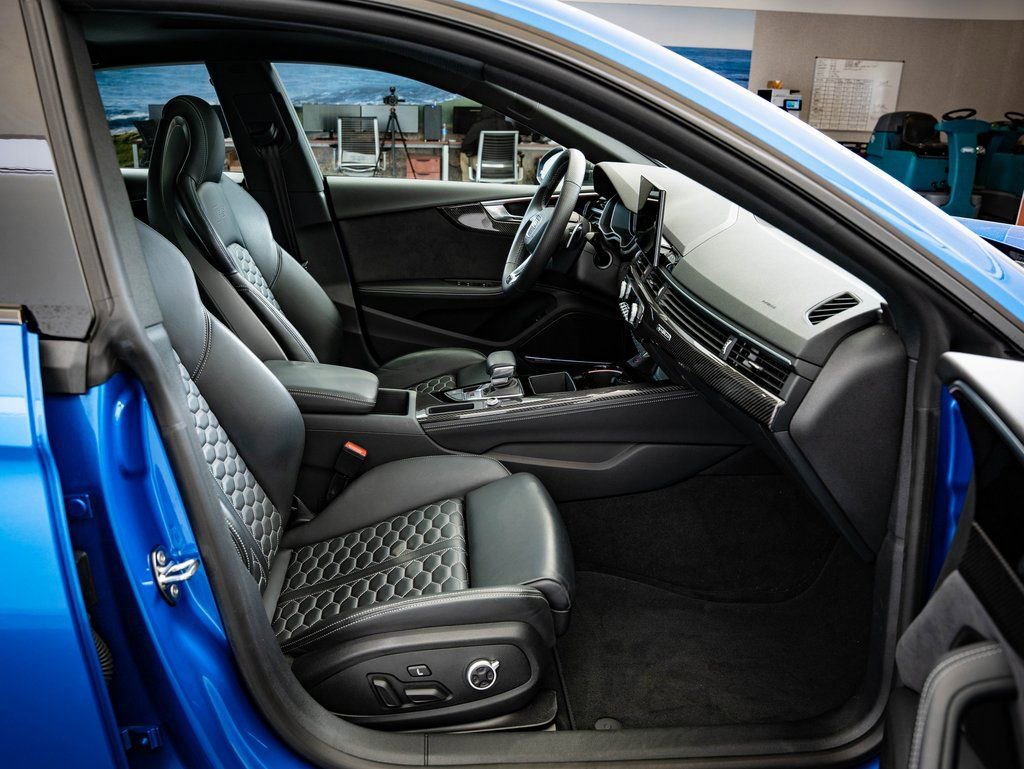 Used 2022 Audi RS 5 Sportback w/ Black Optic Carbon Package AWD/4WD image 26