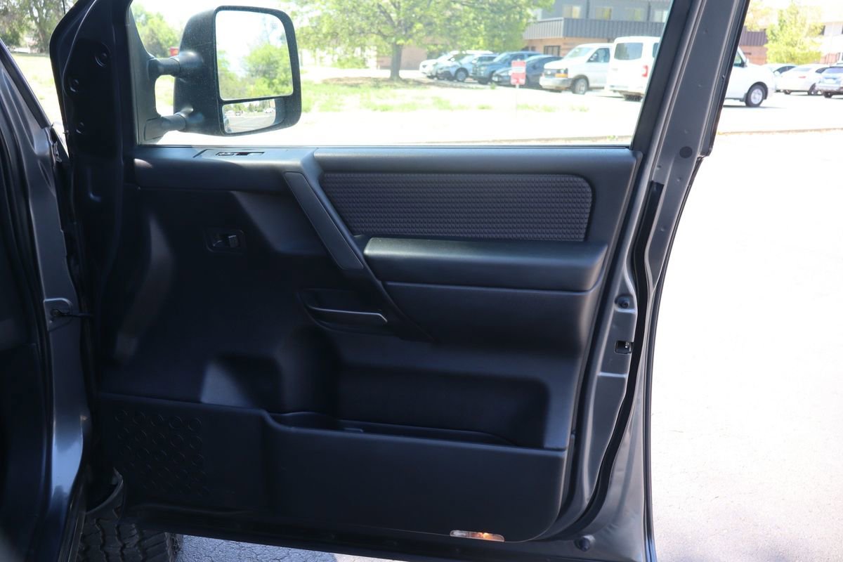 Used 2013 Nissan Titan PRO-4X w/ Pro-4x Premium Utility Pkg AWD/4WD image 26