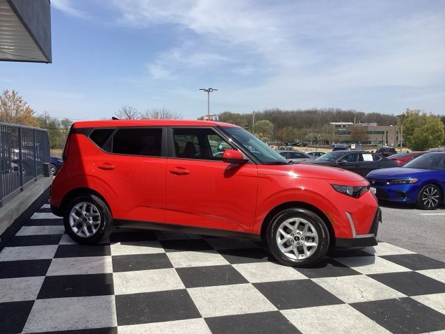 Used 2024 Kia Soul LX w/ Option Group 015 image 6