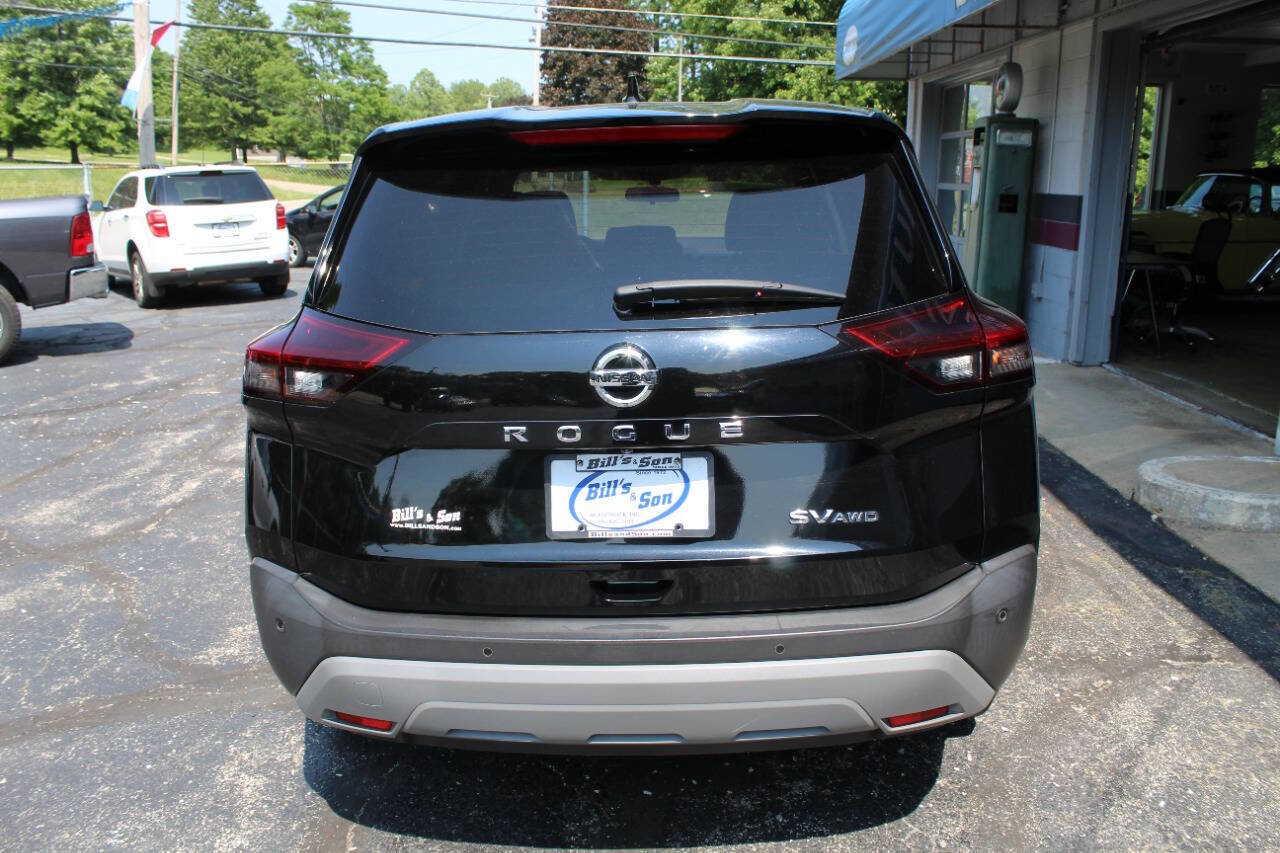 Used 2021 Nissan Rogue SV image 12
