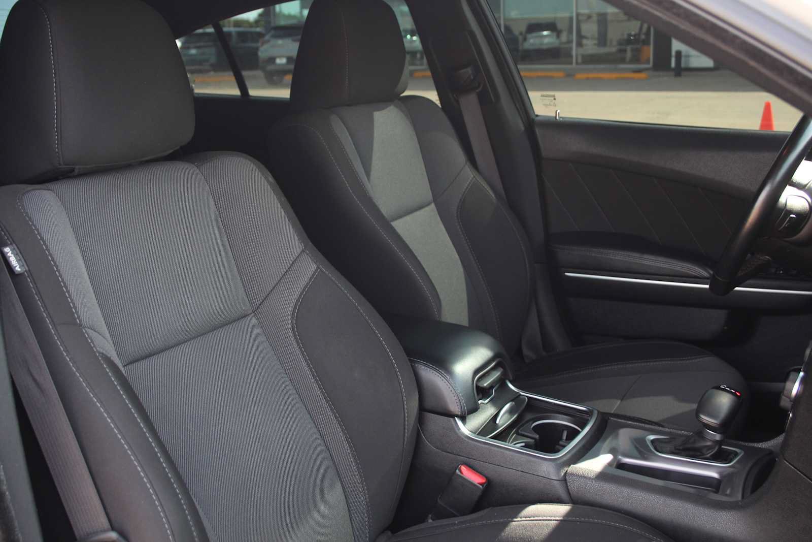 Used 2022 Dodge Charger SXT RWD image 15