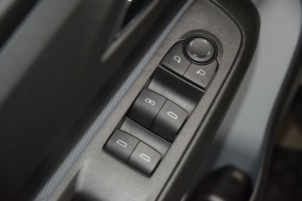 New 2027 Chevrolet Bolt LT FWD image 39