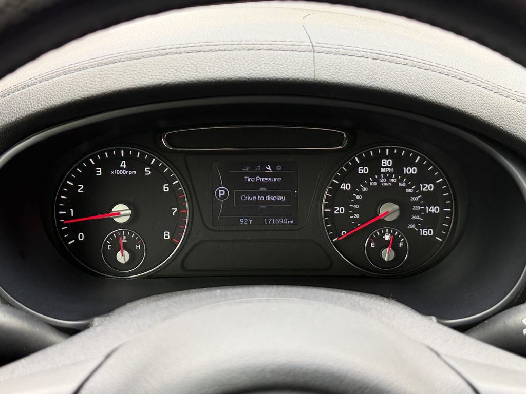 Used 2016 Kia Sorento FWD w/ LX Convenience Package image 12