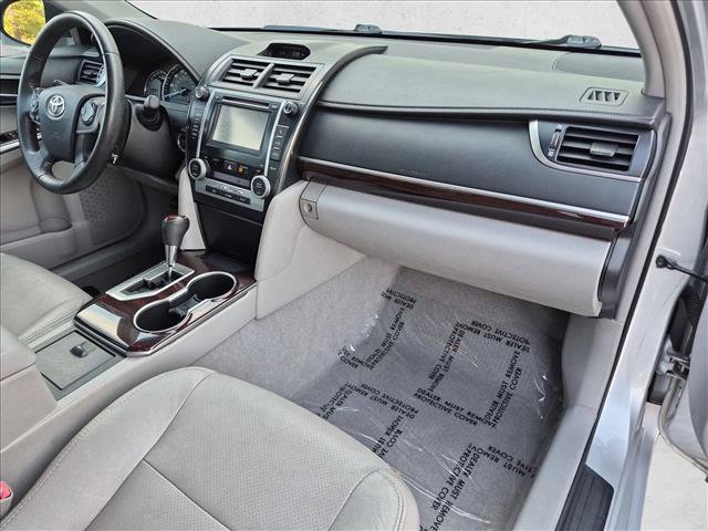 Used 2012 Toyota Camry XLE w/ Convenience Pkg FWD image 21